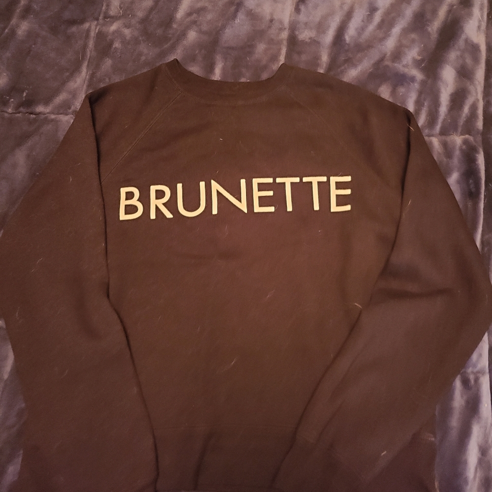 Crew neck black sweater